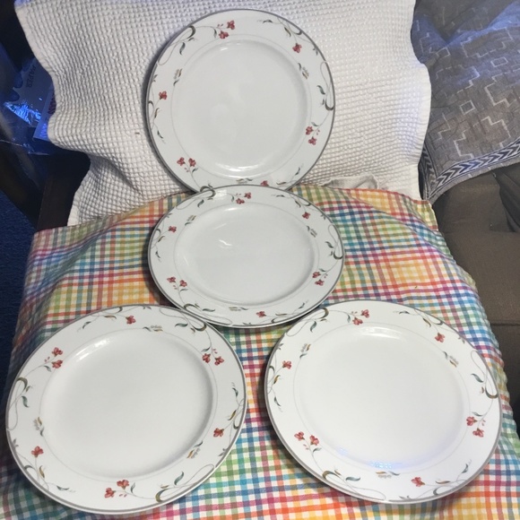 (2)  Salad Dessert Plates 8-1/4", Christopher Stuart Y0205 Melrose Fine China - Picture 1 of 8